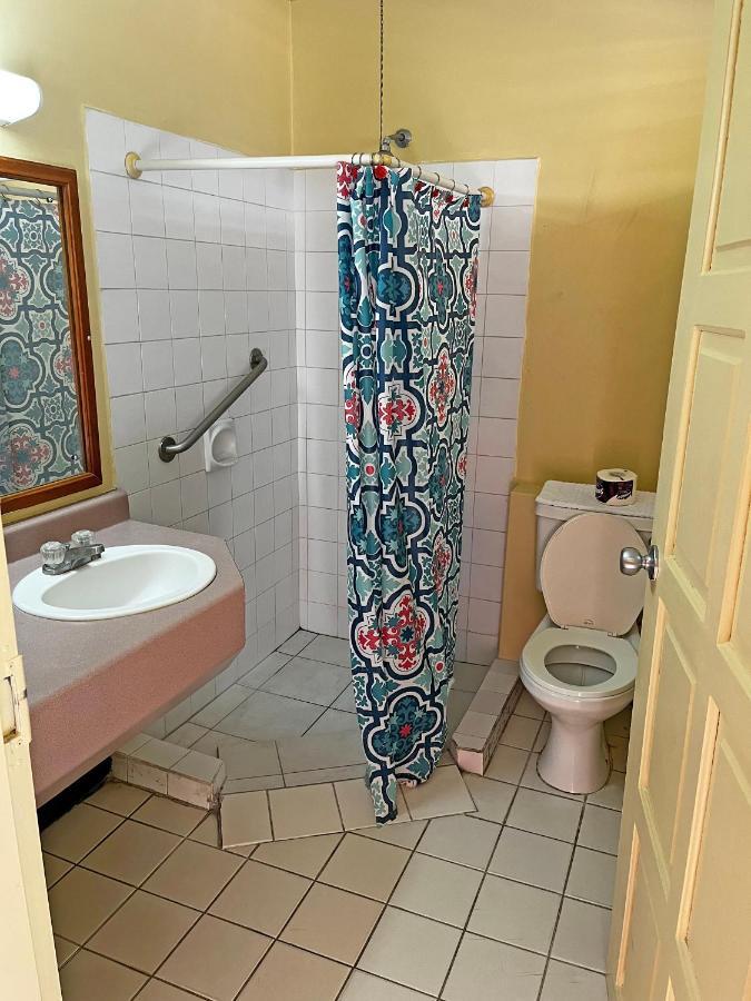 Boissiere Village Sundeck Suites מראה חיצוני תמונה